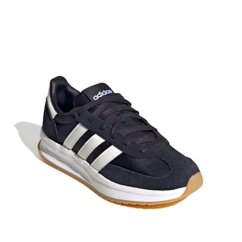 EUC- Adidas women’s Run 70’s 2.0 sneaker, size 8